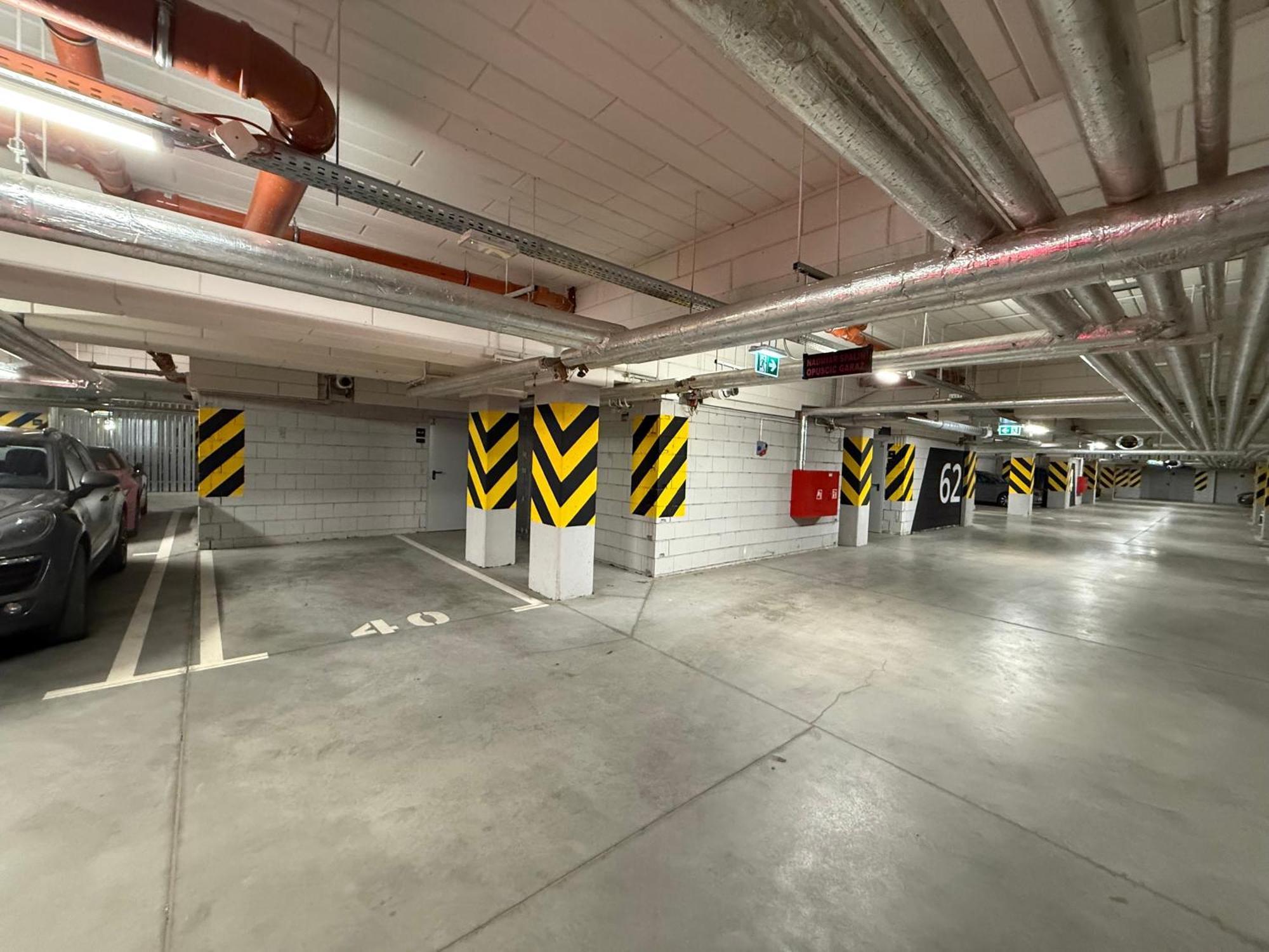 Lotte Apartment - Parking Podziemny, Osiedle Strzezone Gliwice Eksteriør billede